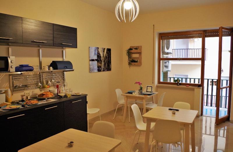 Napoli City Inn 外观 照片