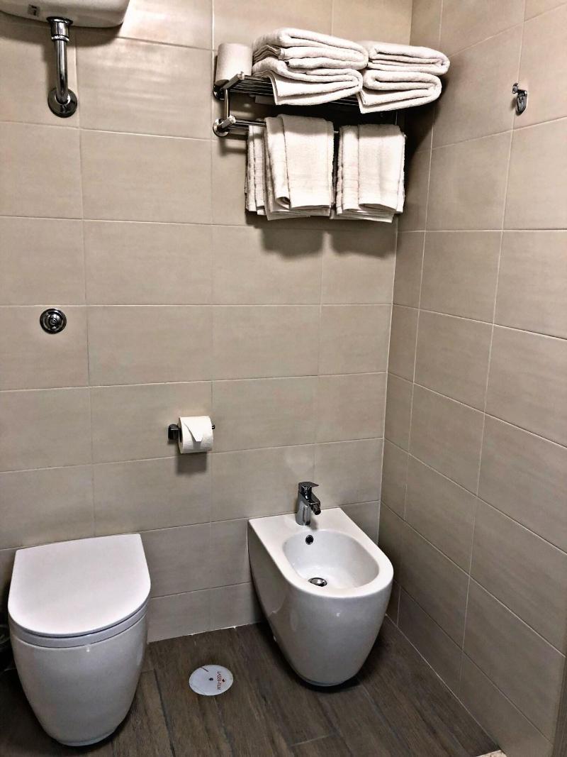 Napoli City Inn 外观 照片